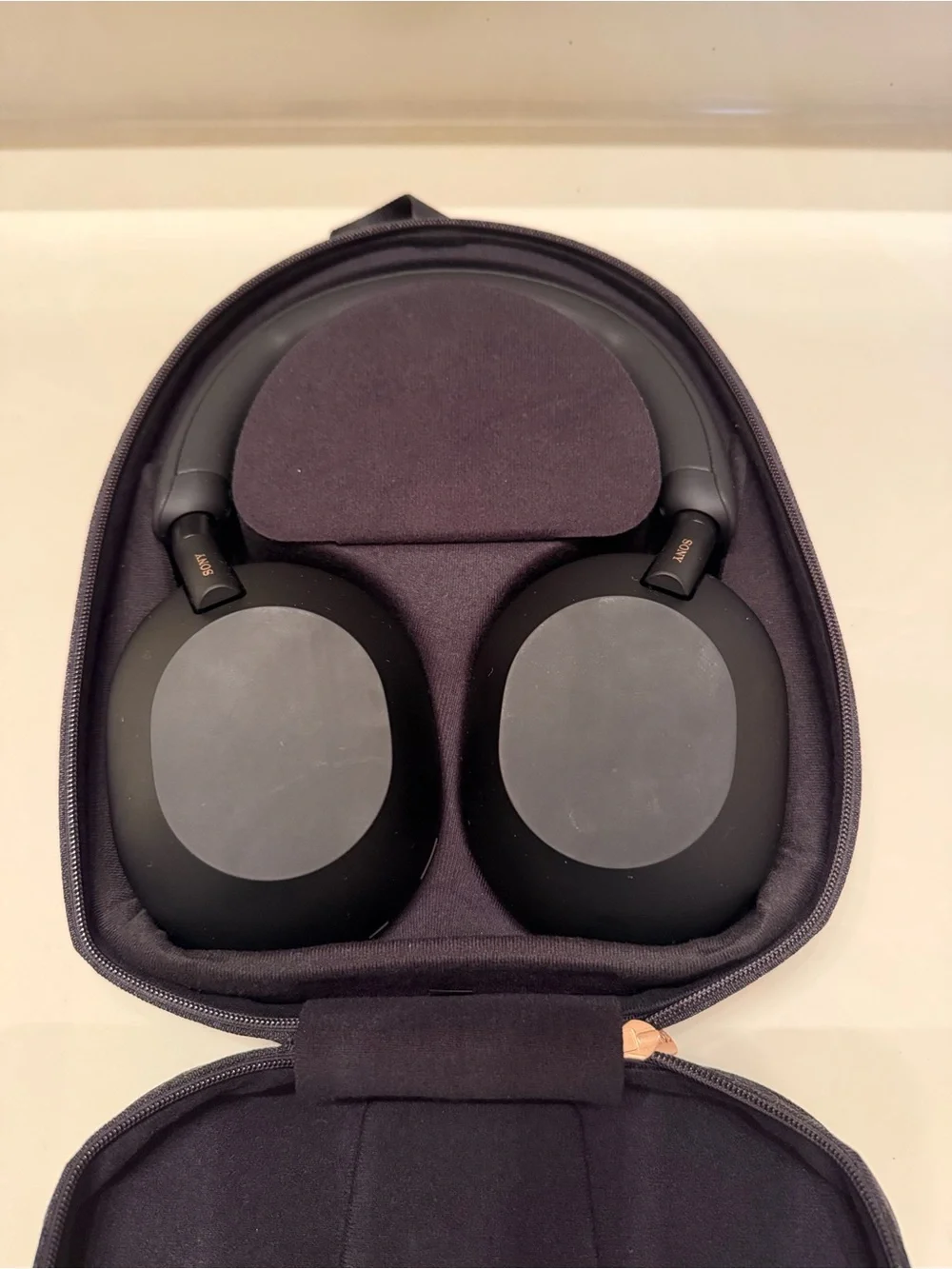 Sony WH-1000XM5 Premium Wireless Noise Cancelling Headphones, Black, EUC